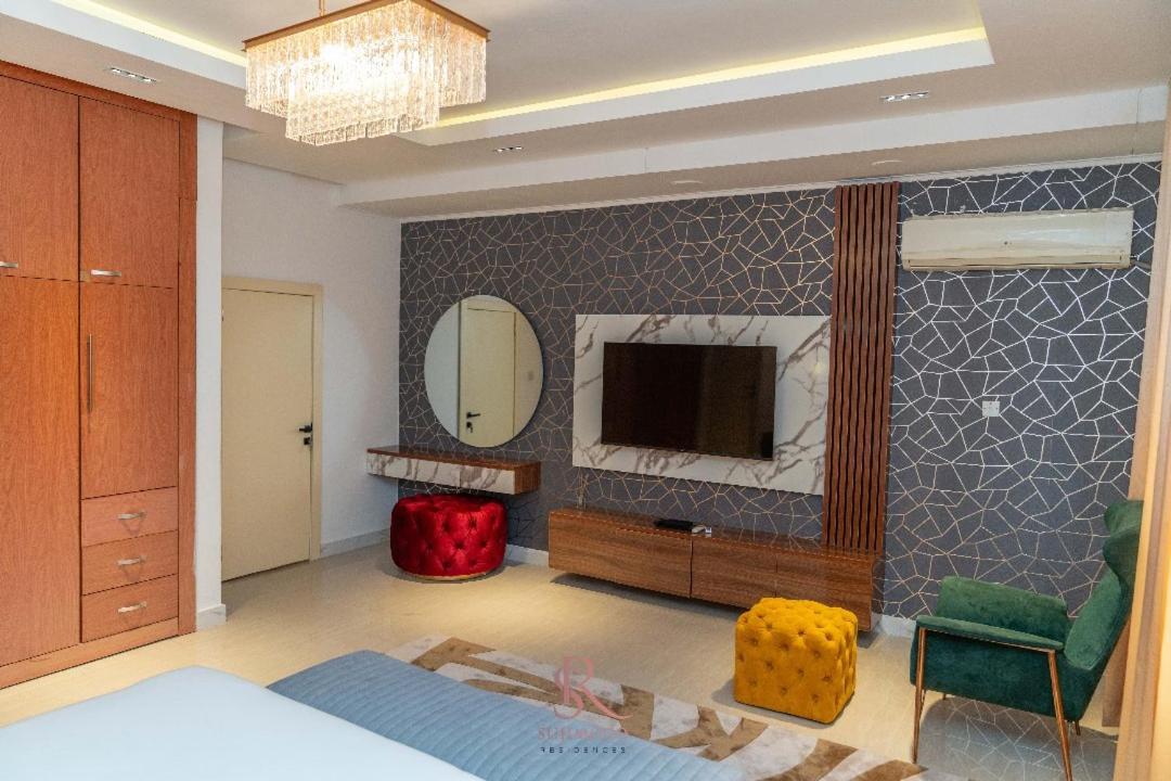 Sujimoto Residences Macdonald Lagos Extérieur photo
