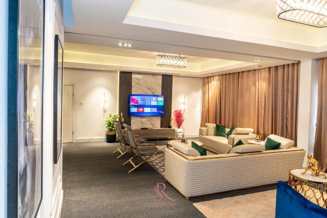 Sujimoto Residences Macdonald Lagos Extérieur photo