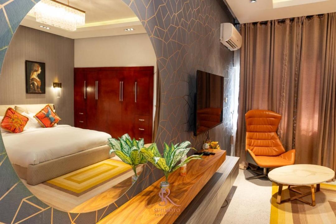 Sujimoto Residences Macdonald Lagos Extérieur photo