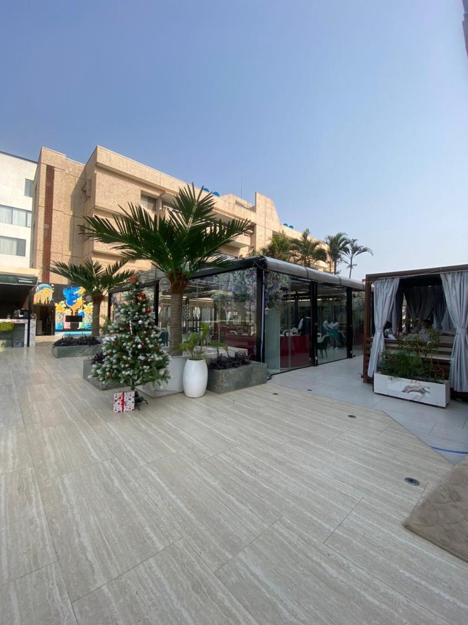 Sujimoto Residences Macdonald Lagos Extérieur photo