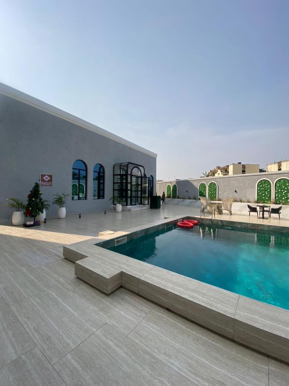 Sujimoto Residences Macdonald Lagos Extérieur photo