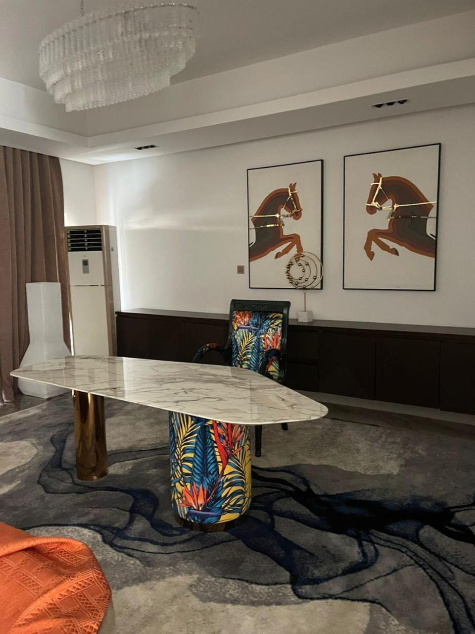 Sujimoto Residences Macdonald Lagos Extérieur photo